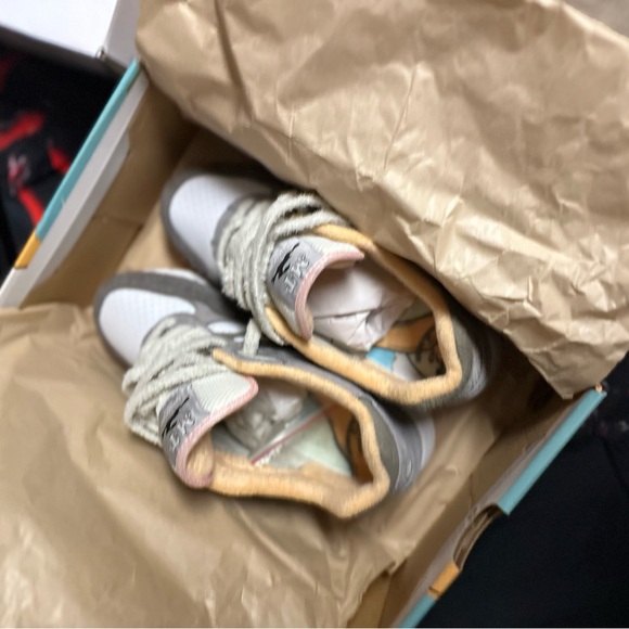 MAYBE TOMORROW X SAUCONY SHADOW 6000 "HARE" Men’s size 10.5 - New w/box - Picture 8 of 8